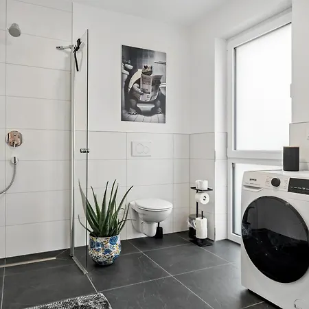 I Zentral I Modern I Terrasse I Apartman Rüsselsheim